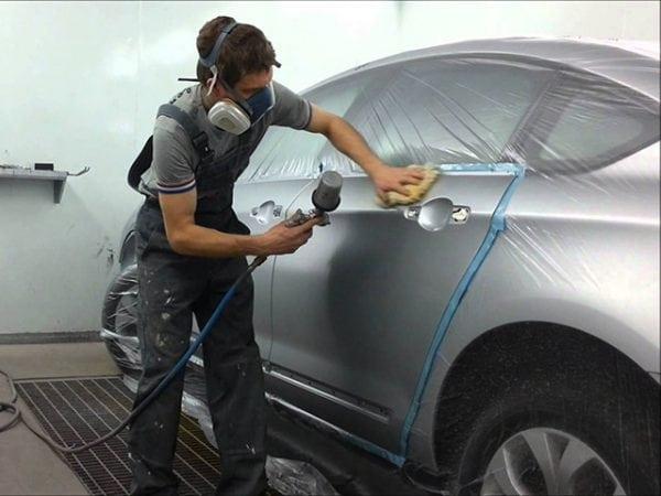 Нанесение автомобильного лака
