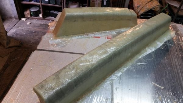 Эпоксидная смола используется для изготовления изделий из стеклоткани
