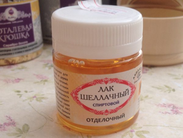 Шеллак на спирту для отделки изделий из гипса