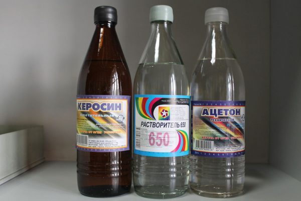 Избавиться от следов пленки помогут растворители