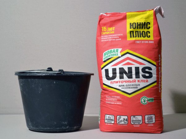 Клеящее средство Unis Plus