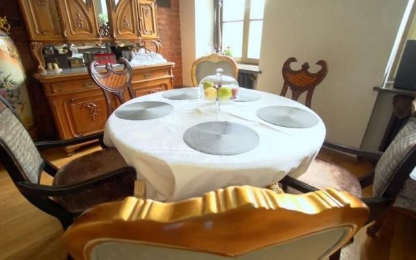 Гостиная столичной квартиры актрисы