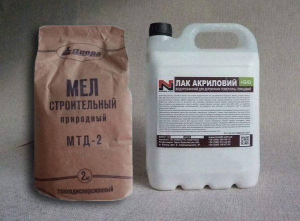Приготовление шпаклевочной смеси из лака и мела