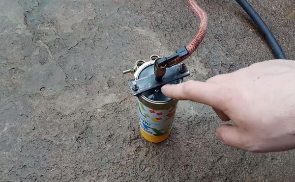 Заправка баллона с краской с помощью сжатого воздуха