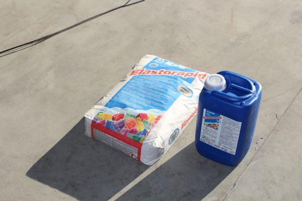Клей для плитки и керамогранита Mapei Elastorapid
