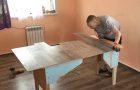 Стол из обрезков ламината